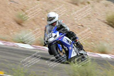 media/Jun-04-2022-WERA (Sat) [[b852bbbd55]]/Race 9 LW Twins Superbike V6 LW D Superstock/